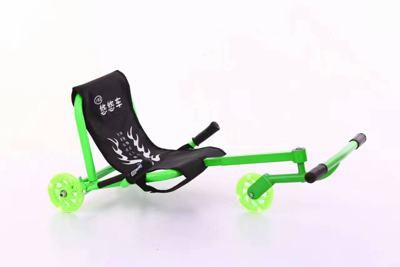 New children's square yo-yo, foot rocking car, go-kart, drift, fitness three-wheeled yo-yo Item Picture