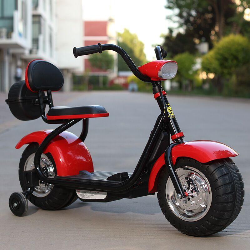 Harley-davidson children's electric motorcycle tricycle 2-5-8-year-old boys and girls can ride in a toy car with charging bottles Application Scenario