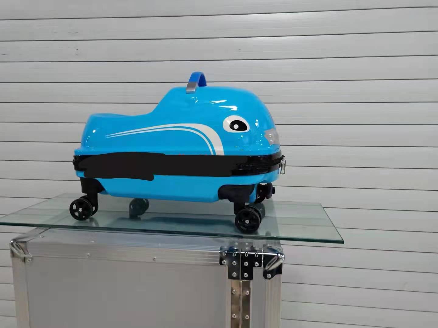 Customized 20-inch rideable suitcase, children's luggage, travel case, little duck, swivel wheel and seat travel case details Picture