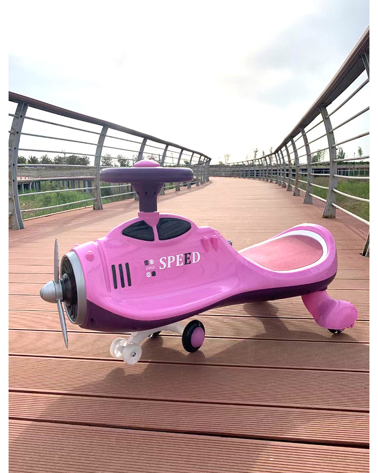The new aircraft twisty children's swing car with anti-rollover sliding swivel wheels is a toy car for 2-10-year-old babies to walk around Specification drawing