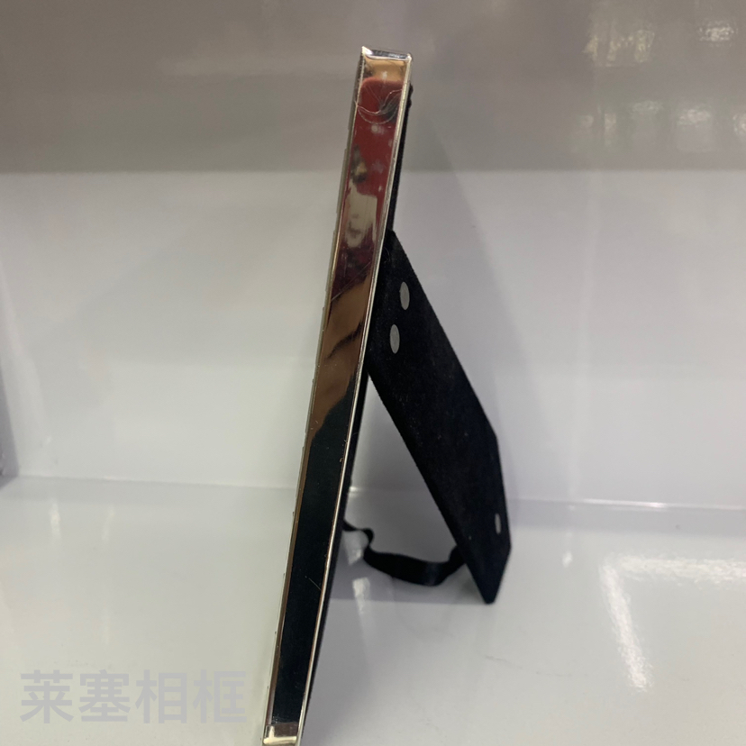 Bamboo joint iron electroplated silver glass creative photo home living room decoration gift handicraft metal photo frame details Picture