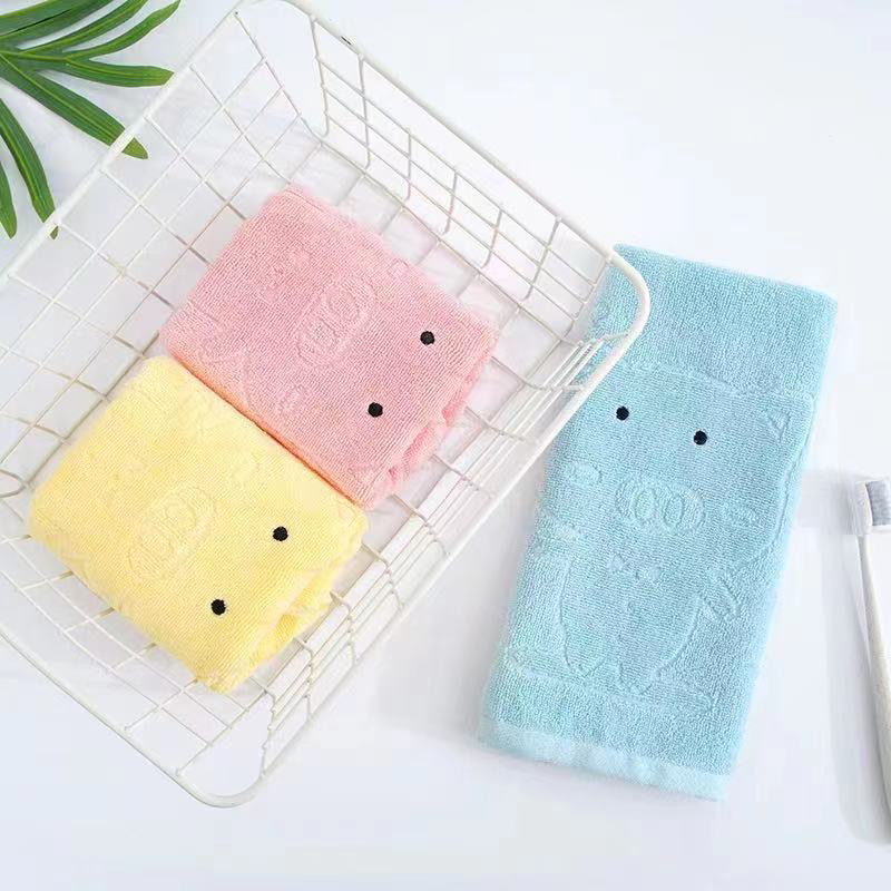 Toalla para niños toalla de algodón para el hogar absorbente suave para lavar la cara adorable dibujos animados wholesale baby toalla para niños no pierde el pelo cerdito details Picture