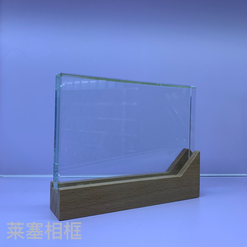 Customized crystal trophies, creative portrait color printing, competition championship MEDALS, and honor awards for outstanding employees Application Scenario