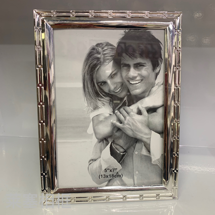 Bamboo joint iron electroplated silver glass creative photo home living room decoration gift handicraft metal photo frame Item Picture