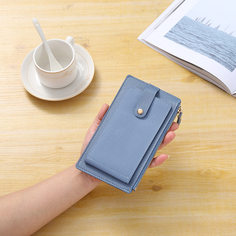 One-piece women's folding long flip wallet, fashionable and simple Japanese-style card case, leather PU wallet Application Scenario