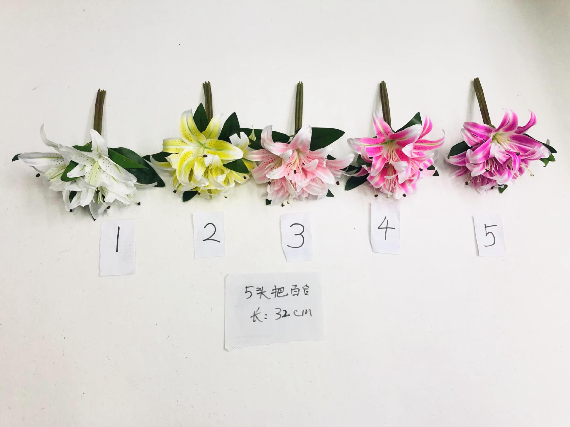 Artificial flowers, artificial lawns, artificial trees, artificial flowers, artificial lawns, artificial trees, artificial lilies, plastic lilies, tiger lilies, fake lilies, perfume lilies, artificial flowers, plastic flowers wholesale, artificial flowers, artificial lawns, artificial trees Application Scenario