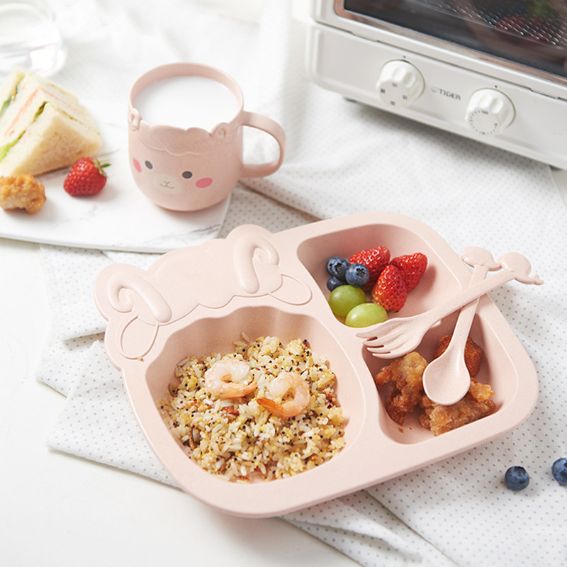 创意卡通碗勺叉杯子五件套儿童餐具竹纤维儿童分格餐盘餐具套装