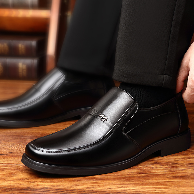 Middle-aged and elderly fall men's shoes men's leather dad shoes business dress men's shoes tall shoes work shoes
