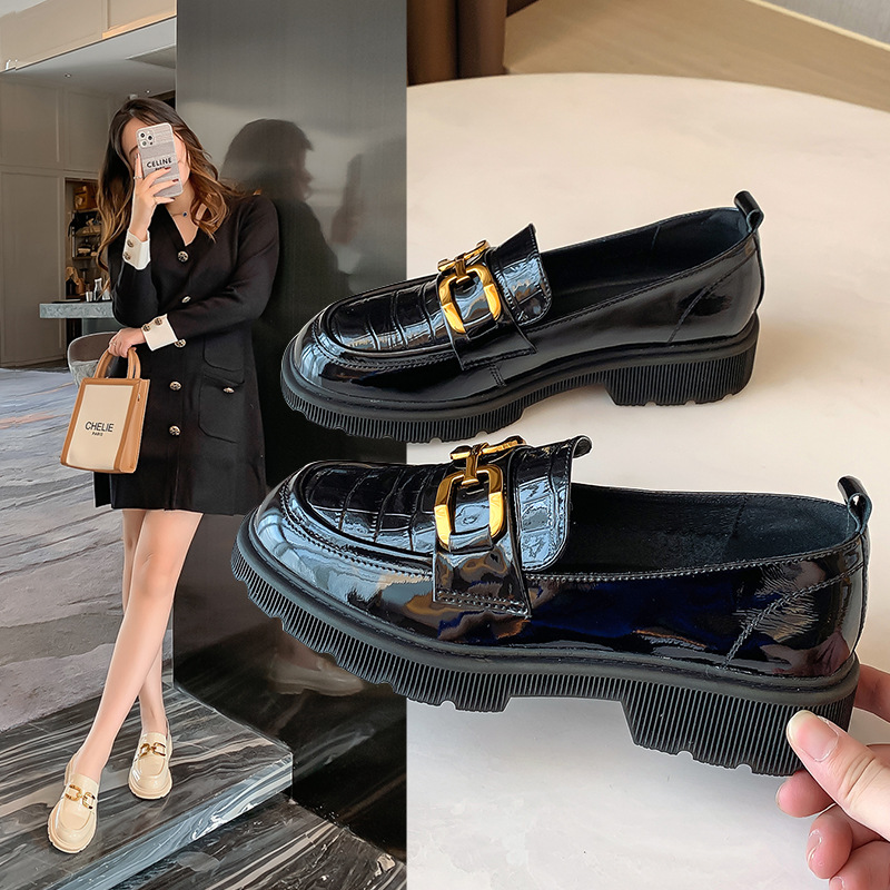 Top cowhide English style loafers Women 202 fall new leather platform single for hair