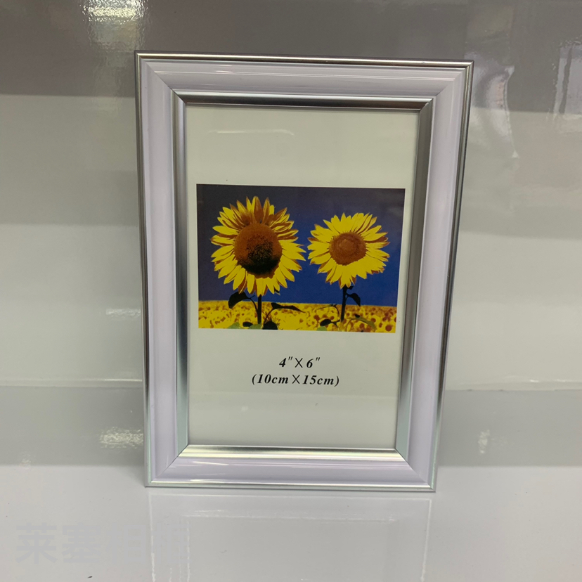 Photos of creative PVC glass ornaments with silver edges, home decoration gifts, handicrafts, plastic photo frames