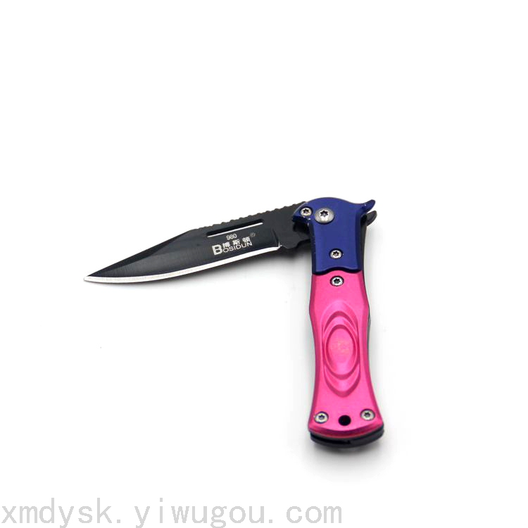 Direct sales from the manufacturer of outdoor knives, camping multi-functional folding knives, fruit knives, small knives and gifts Application Scenario