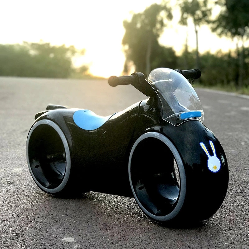 Wholesale of new children's electric balance scooters for 2-8 years old, children's sliding bicycles, flashing scooters and music scooters details Picture