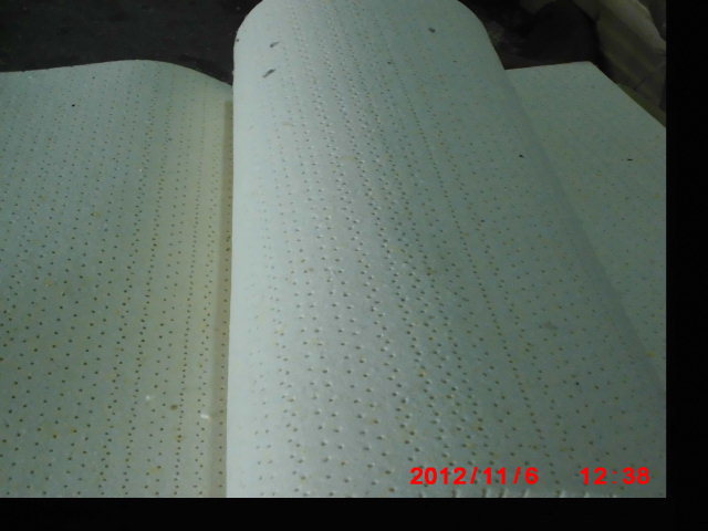 Ironing table with perforated sponge, 150cm waterproof ironing table, tablecloth, ironing pad, ironing cloth, ironing board, ironing table heat insulation pad details Picture
