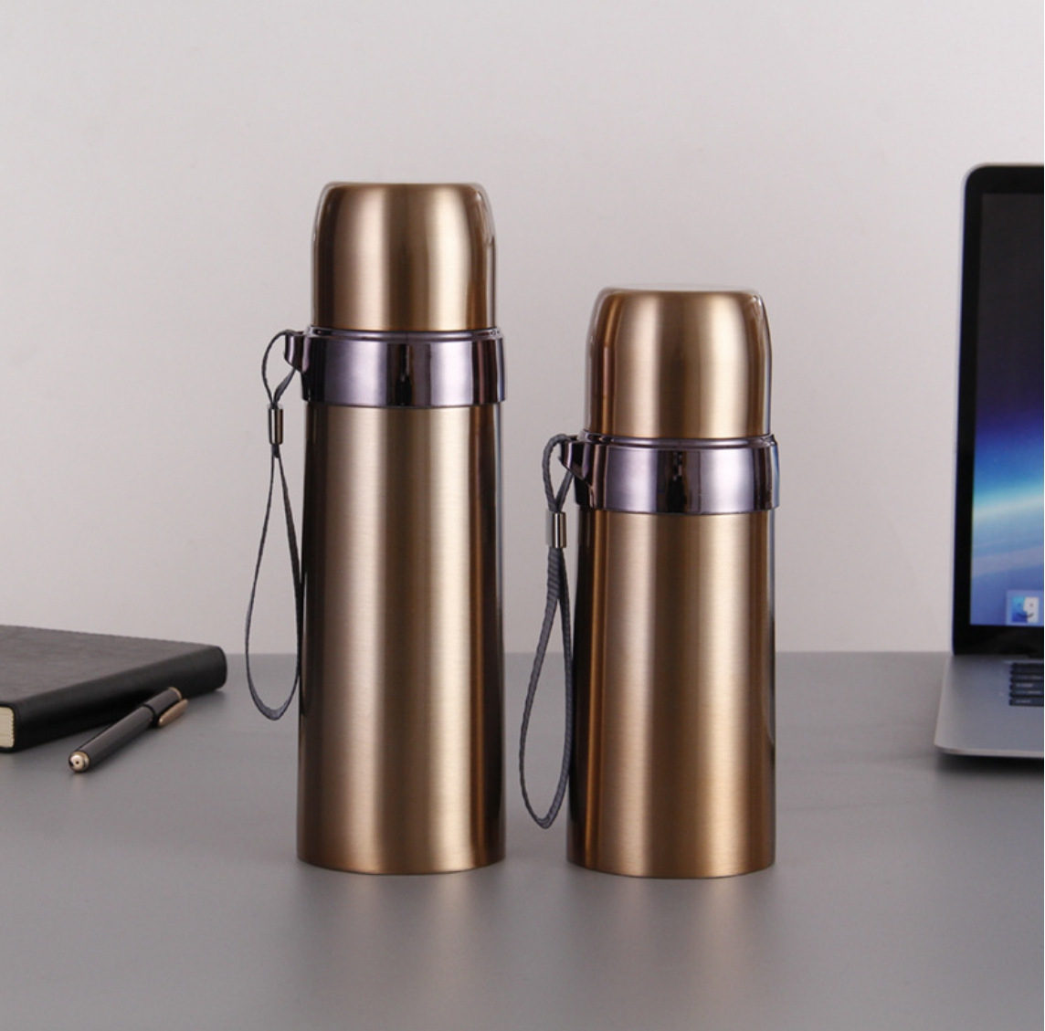 Customized advertising for iron-armored stainless steel business bullet-shaped insulated cups and vacuum water cups, as well as customized logos for car gifts Application Scenario