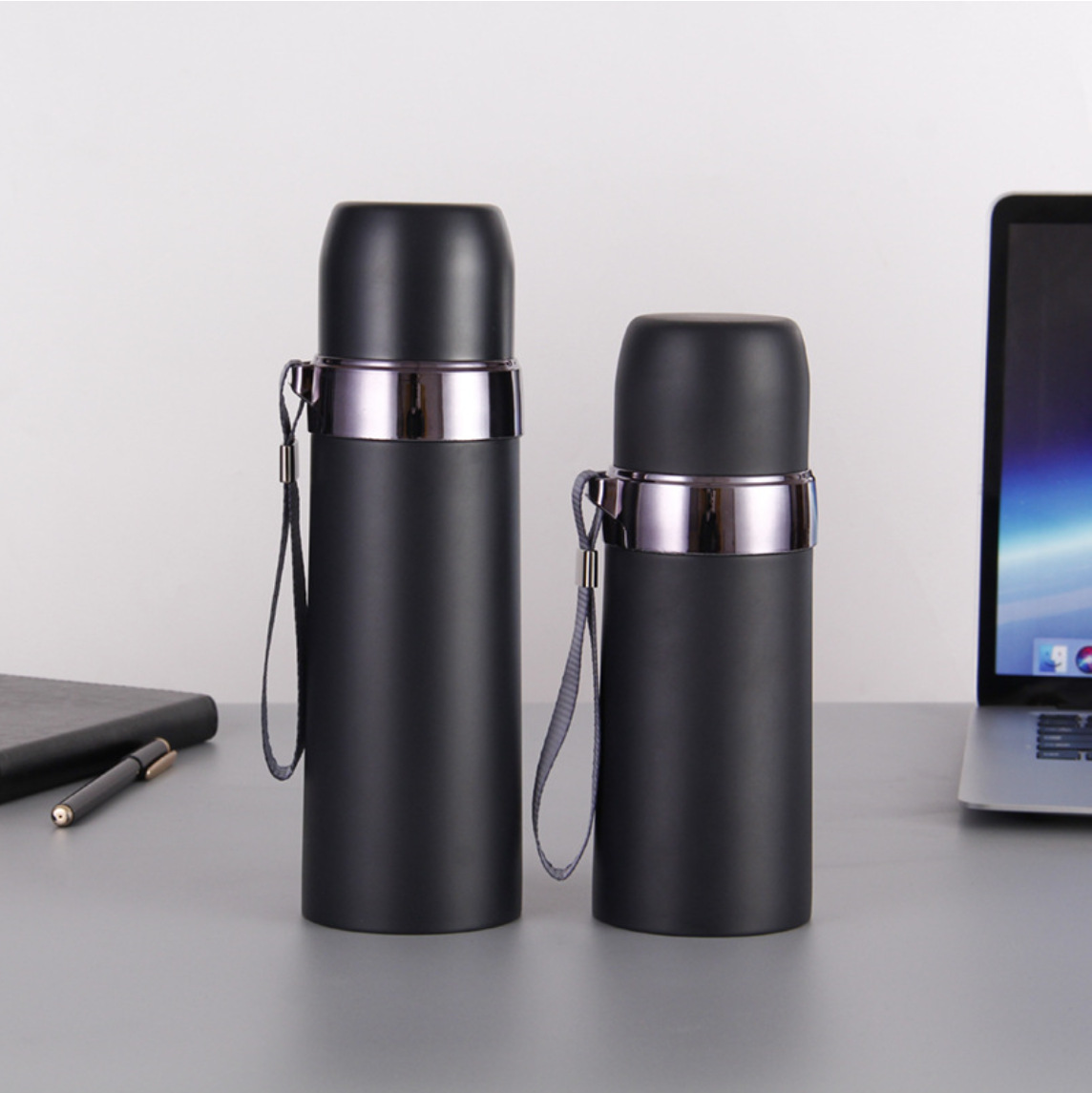 Customized advertising for iron-armored stainless steel business bullet-shaped insulated cups and vacuum water cups, as well as customized logos for car gifts Item Picture