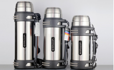 Vehicle-mounted stainless steel insulated kettle, large-capacity outdoor insulated cup, men's and women's thermos, 2-liter travel and tourism Application Scenario