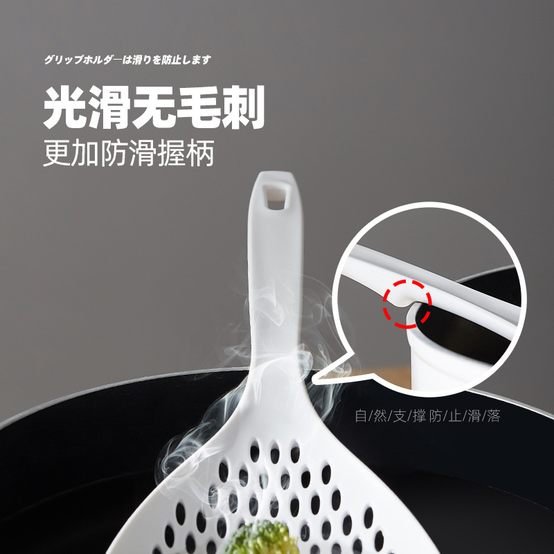 Household kitchen noodle scooping large strainer, kitchen long-handled anti-slip dumpling, wonton and tangyuan strainer, draining scooping, filter screen details Picture