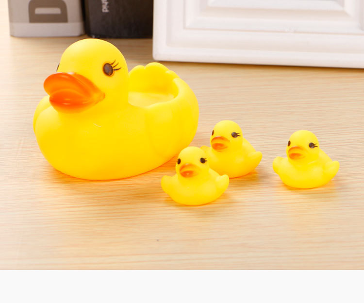 Call call duck a big three small mother and son duck knead knead call splashing duck bath toy glue duck net bag