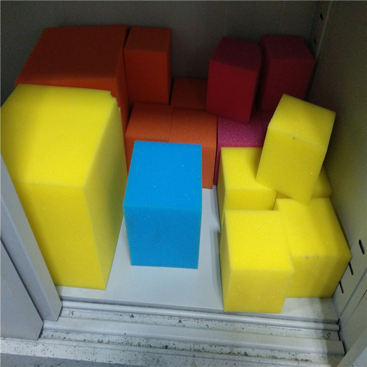 The original manufacturer supplies trampoline sponge blocks, colored sponge blocks, rock climbing protective pools, amusement park sponge pools and trampoline sponges Application Scenario