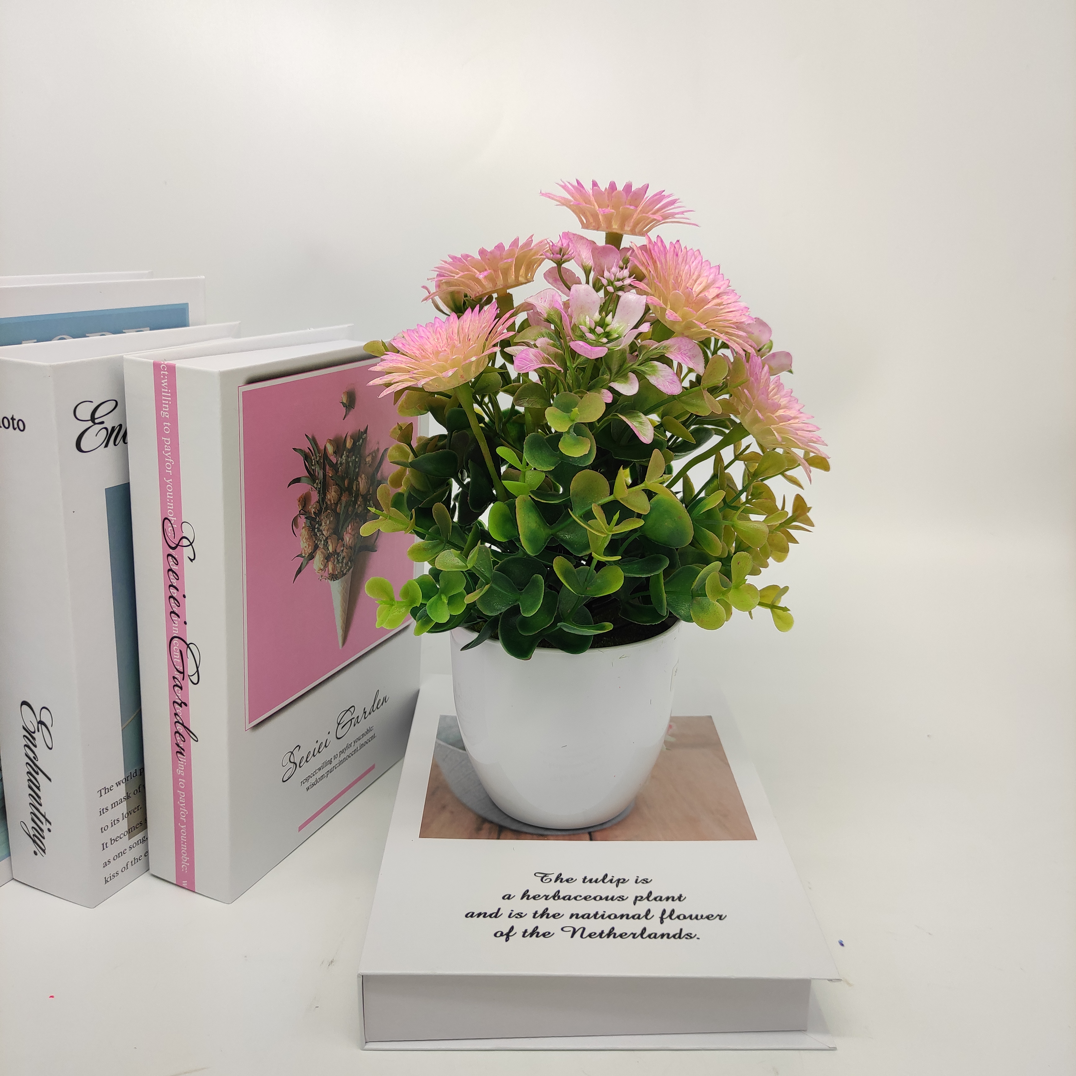 Mini artificial bonsai flowers, small potted plants, factory direct sales of artificial flower plants Application Scenario
