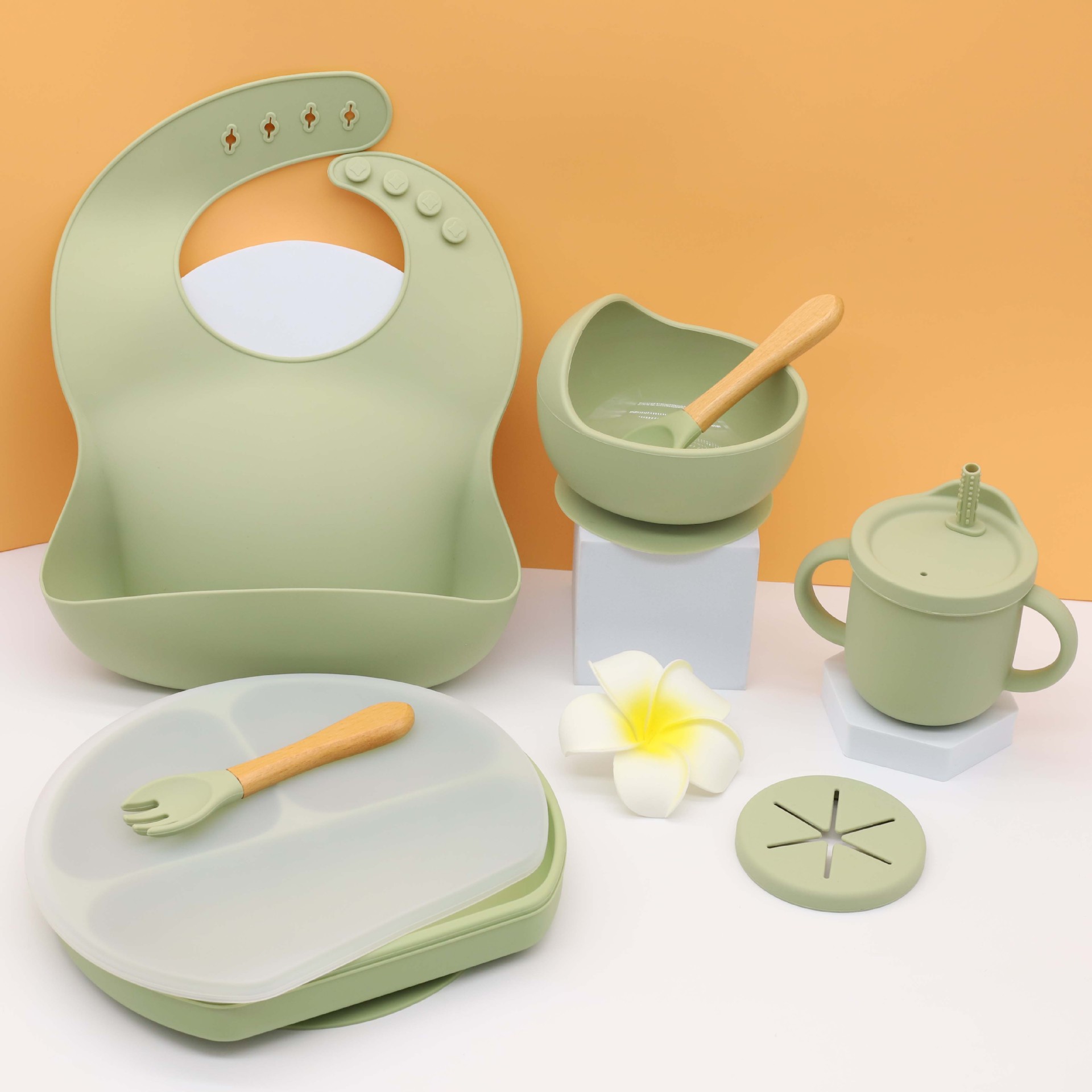 Silicone baby bib baby bowl plate placemat spoon fork anti-drop snack cup set thumbnail