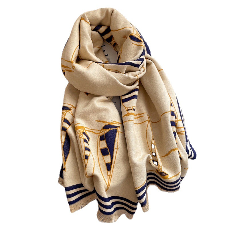 2021 نسخة جديدة من الوشاح الأحمر ذات الوشاح الأحمر Item Picture