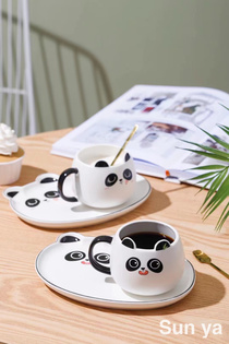 Hot selling cartoon ceramic coffee cups and saucers creative Panda ceramic cups