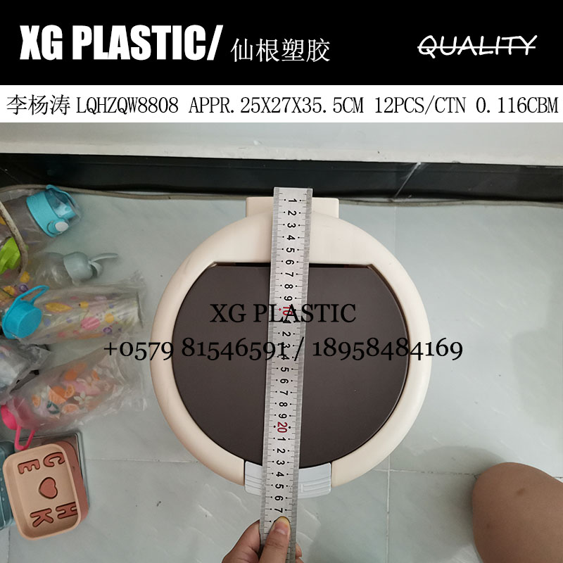 垃圾桶实物图