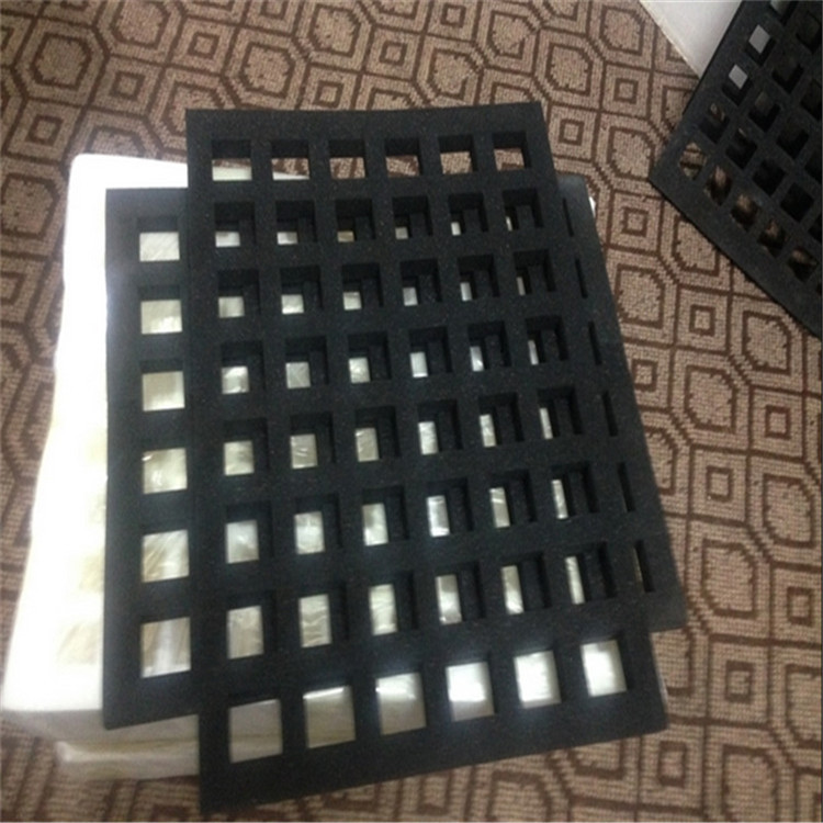 The manufacturer produces and wholesals a large quantity of white bean curd sponge molds, stinky tofu sponge molds and sponge grid fixtures details Picture
