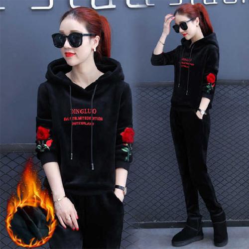 A two-piece set of casual and warm Korean-style sweatshirt with velvet rose embroidery for women in autumn and winter 2020 details Picture