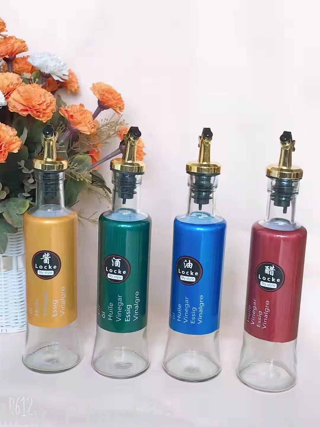 New dazzling gold cover silver cover glass oil bottle perfume oil bottle stainless steel oil pot soy sauce bottle vinegar bottle bottle seasoning bottle