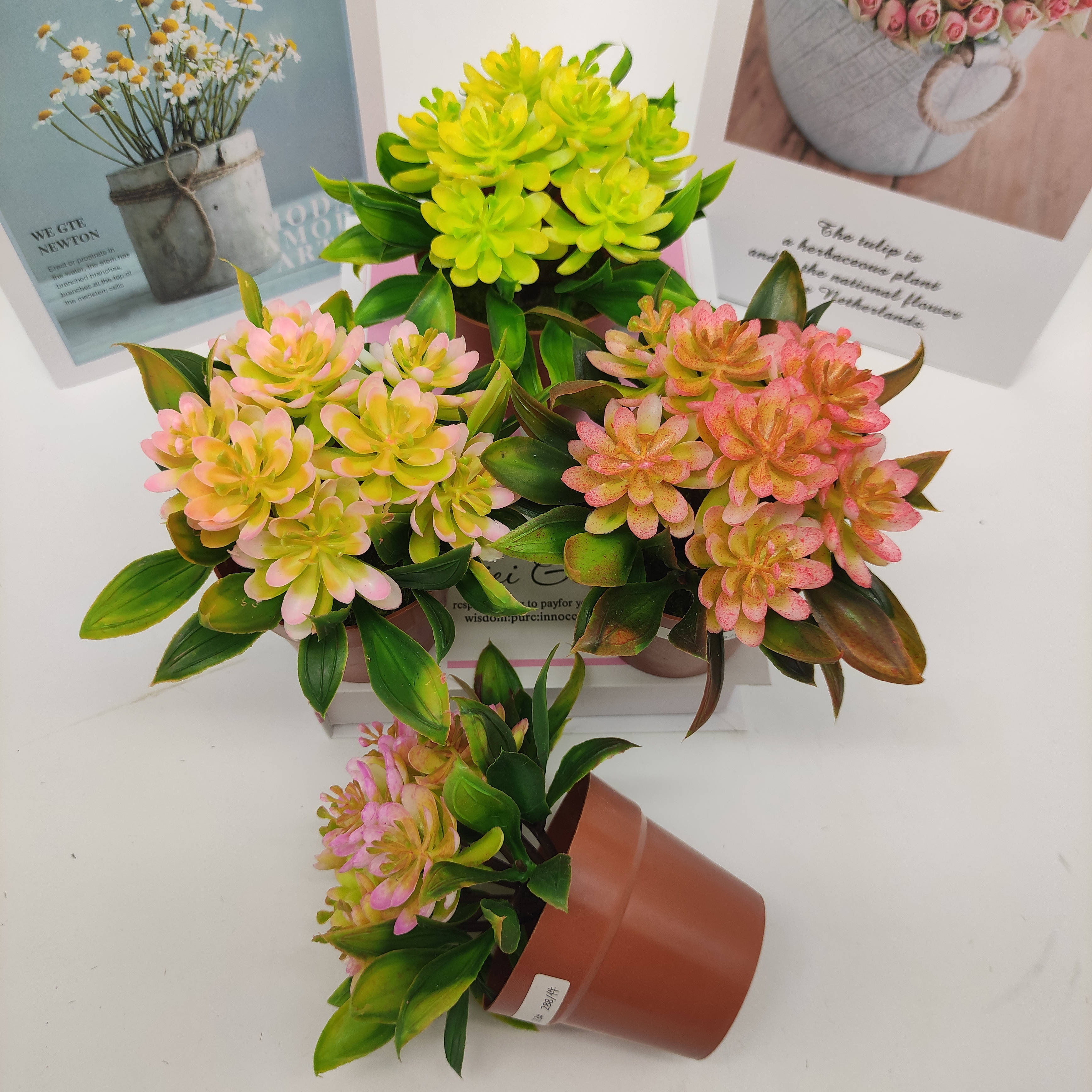Mini artificial bonsai flowers, small potted plants, factory direct sales of artificial flower plants Item Picture