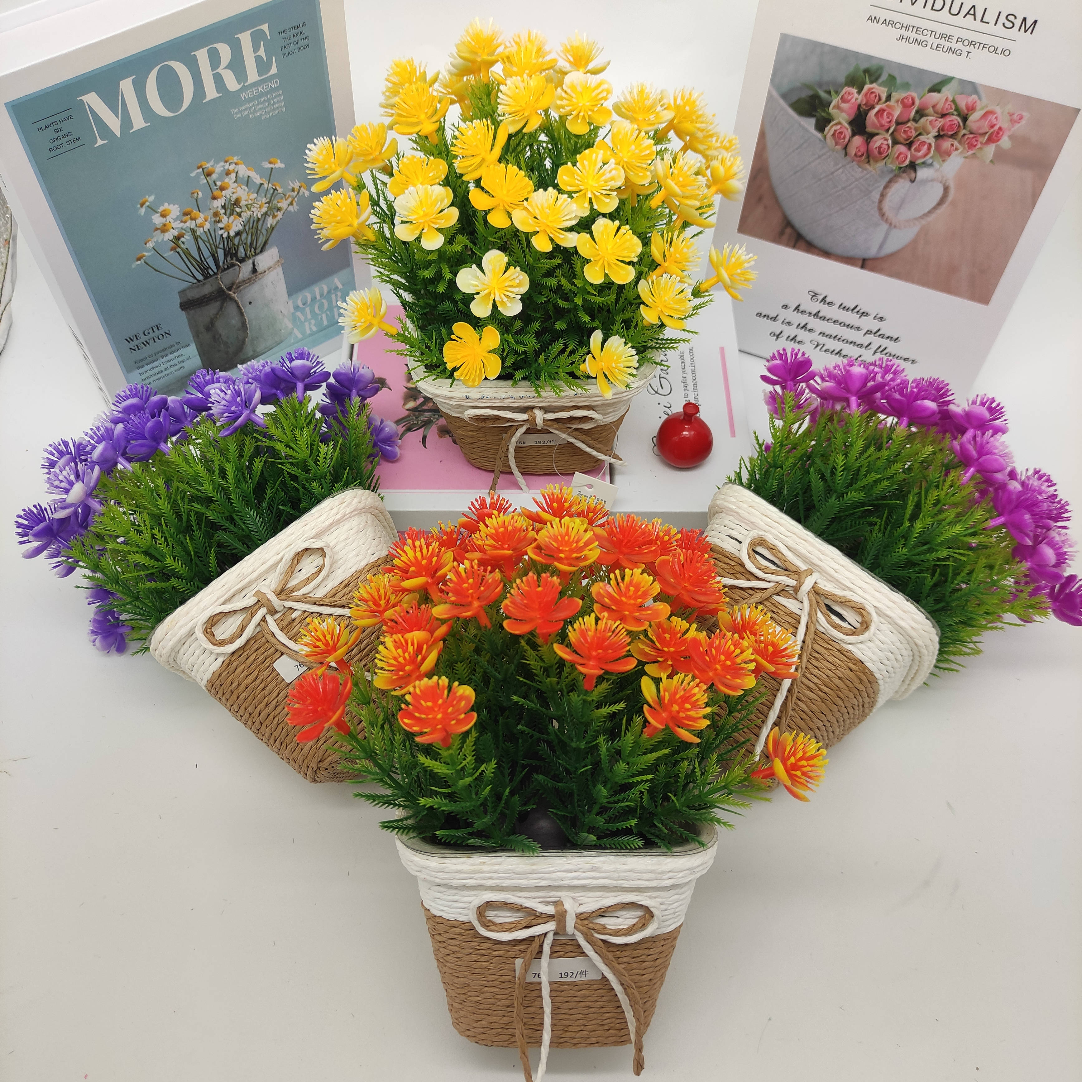 Mini artificial bonsai flowers, small potted plants, factory direct sales of artificial flower plants Item Picture