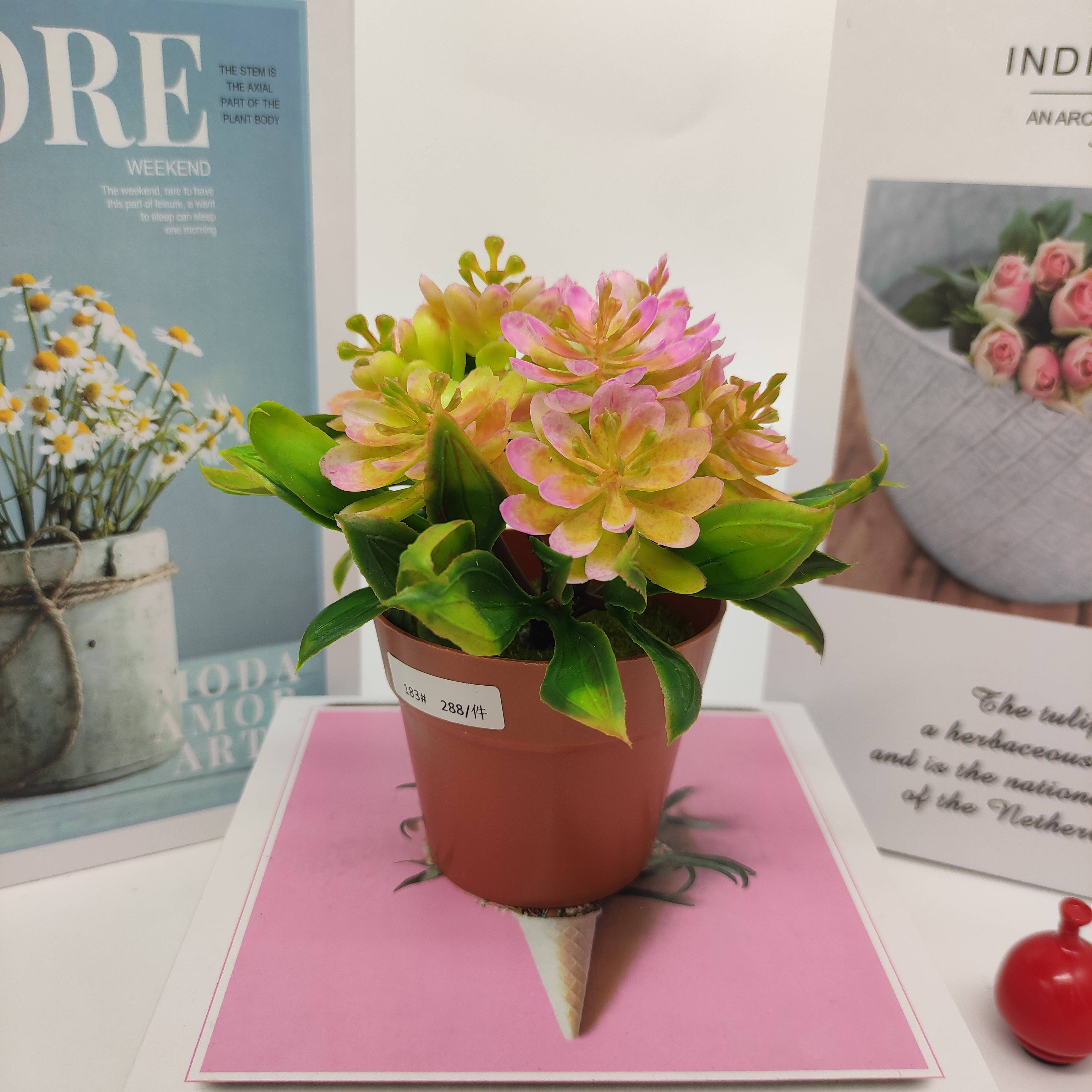 Mini artificial bonsai flowers, small potted plants, factory direct sales of artificial flower plants