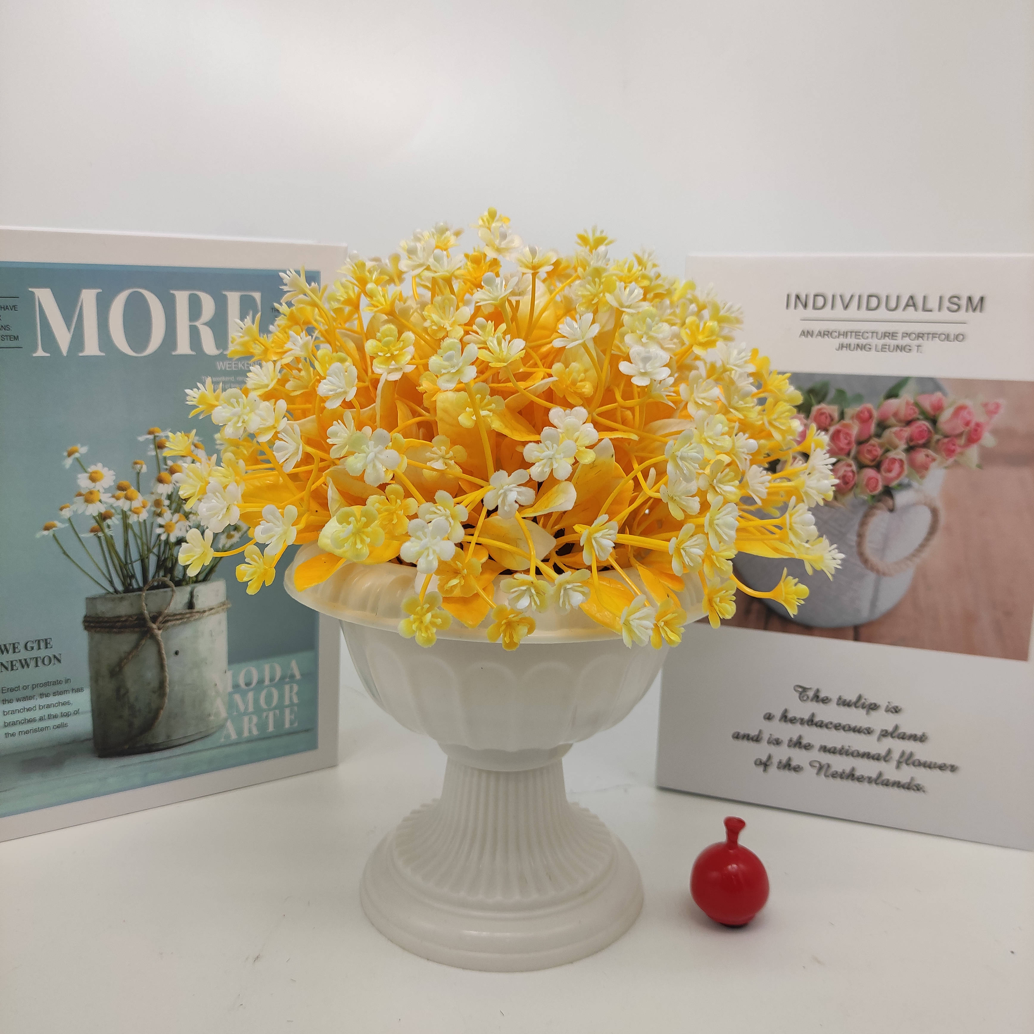 Mini artificial bonsai flowers, small potted plants, factory direct sales of artificial flower plants