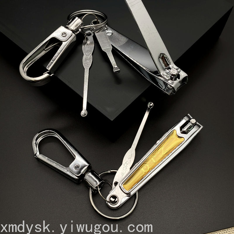 Keychain nail clipper set, ear spoon combination, nail clipper key chain supermarket wholesale supply Application Scenario