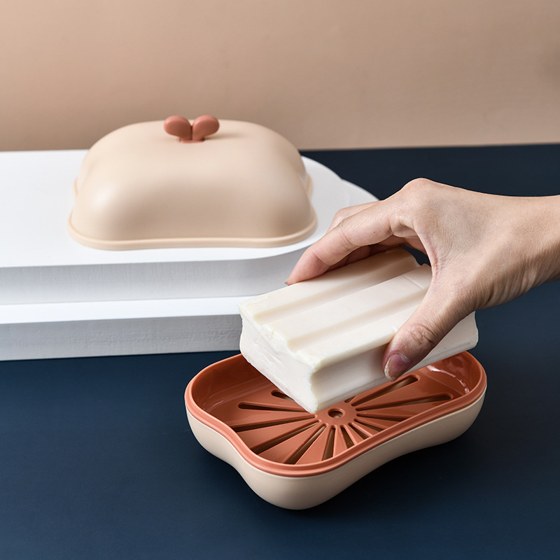 Double-layer draining soap box, Nordic household bathroom creative portable soap tray, bathroom soap rack, dormitory soap box Application Scenario