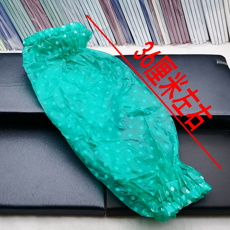 L5132 Crystal Dot sleeve guards for household cleaning, labor protection, household chores, men's and women's work sleeves Application Scenario