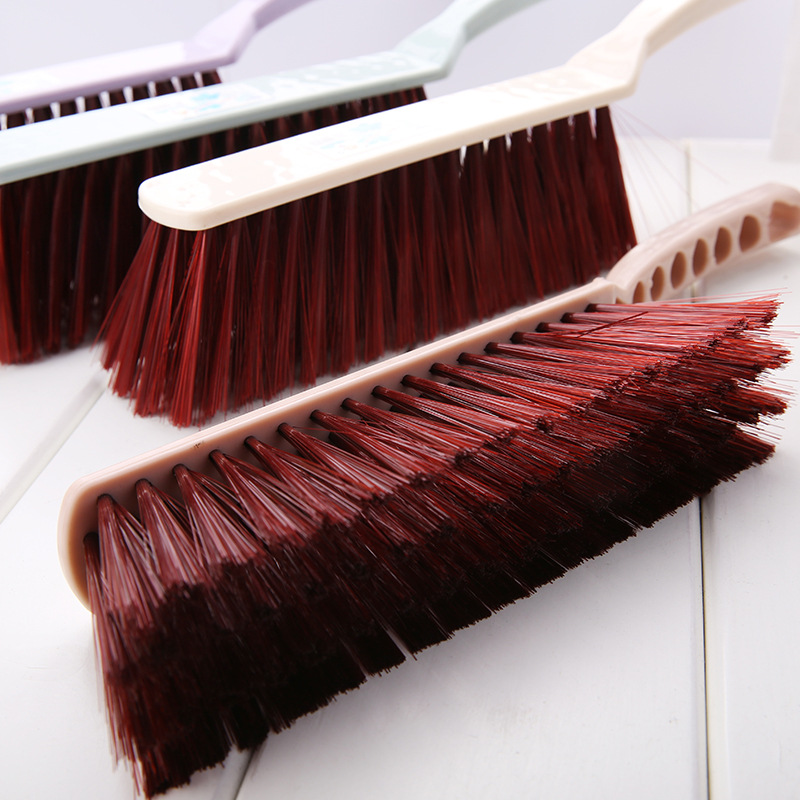 Kitchen and bathroom brush, long-handled soft bristle, sofa, bed sheet and blanket dust removal brush, bedroom cleaning brush, bed sweeping wonder details Picture