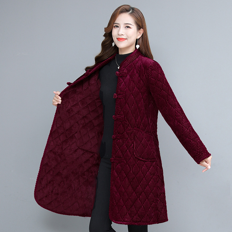 Mid-length corduroy cotton-padded jacket for mothers in 2021, a warm and slimming stand-up collar button-down cotton-padded jacket for middle-aged and elderly women Application Scenario