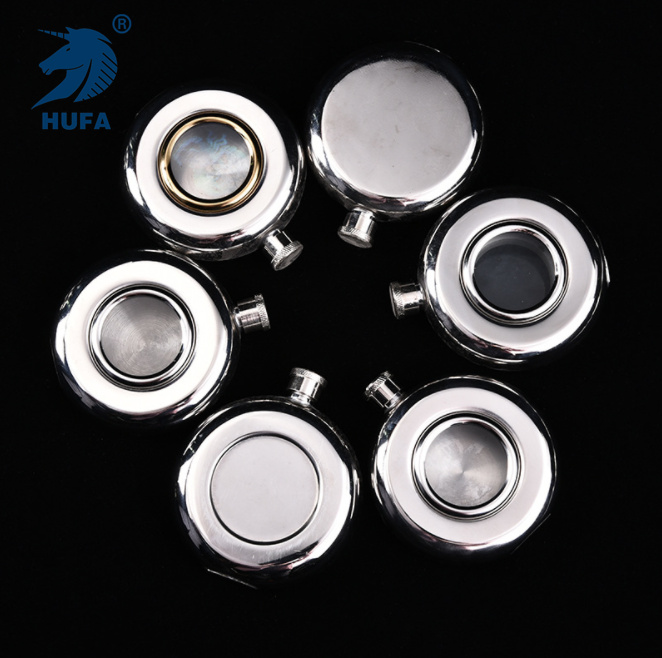 Portable stainless steel wine kettles, round and square, stainless steel wine bottles, portable wine kettles, factory direct sales in stock, various capacities 1oz, 2oz, 3oz, 5oz, 8oz, round.
