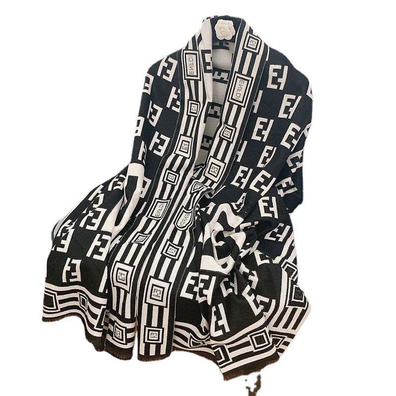 牛仔白底实物图