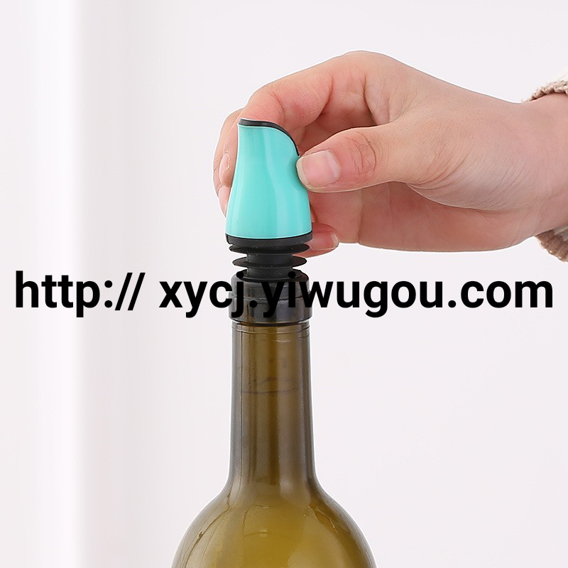 Automatic opening and closing of the flow-diverting nozzle for seasoning bottles to prevent leakage, a tool for pouring red wine, edible oil, soy sauce and currant bottles with stoppers and LIDS details Picture