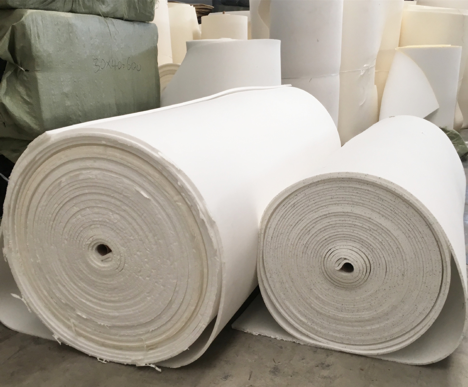Processing of sponge products: white hard sponge, sponge cutting, sheet materials, wholesale of sponge full figure
