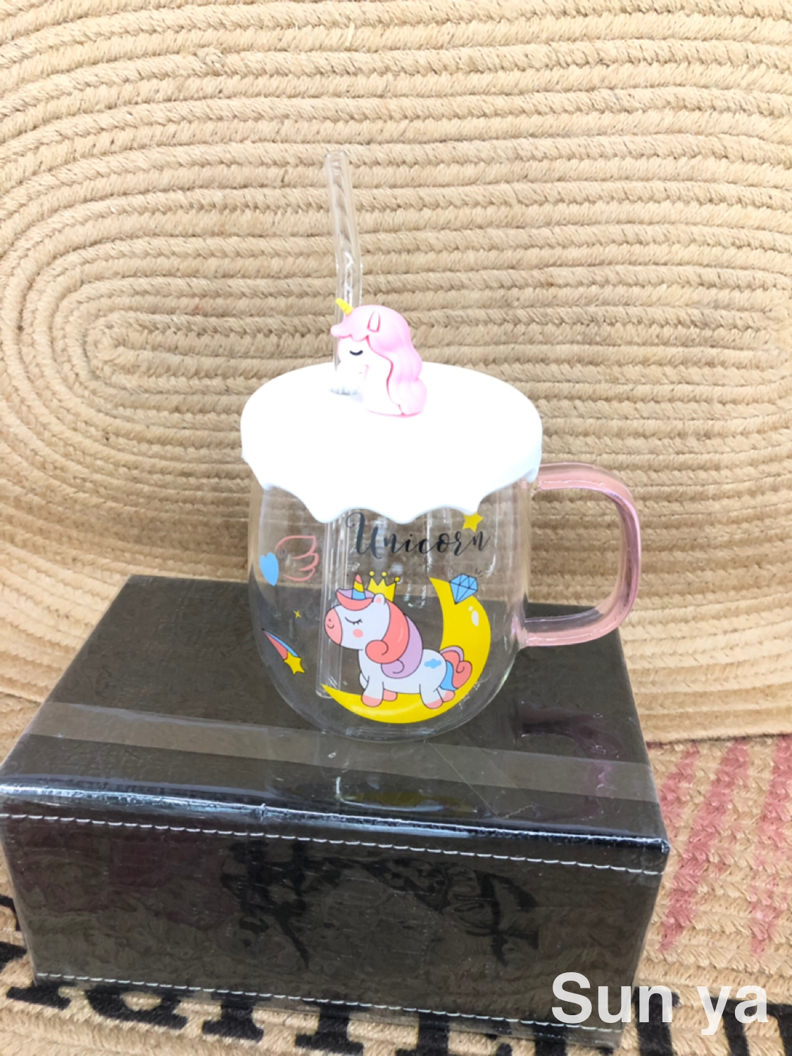 玻璃杯实物图
