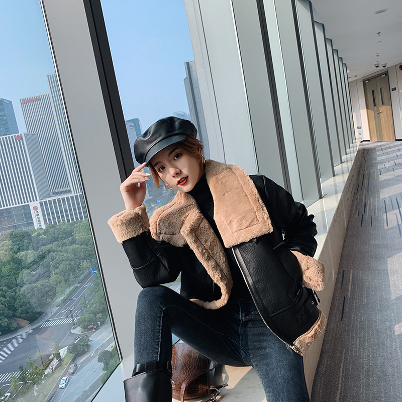 Coat winter women 2021 new short leather jacket Korean version fur one jacket thick spring and autumn biker suit