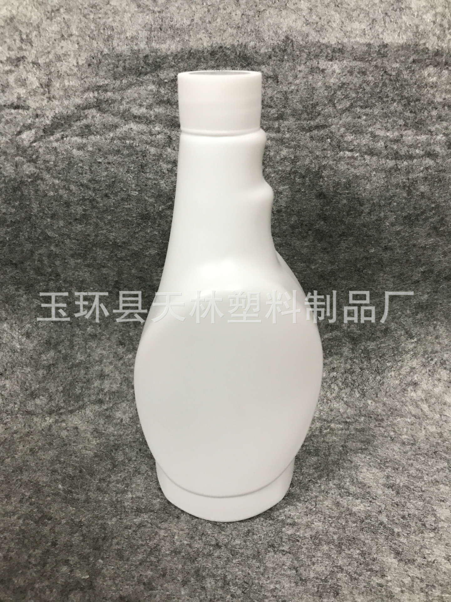 【厂家直销】500ml PE清洁剂瓶 油污净瓶  手持喷雾分装瓶