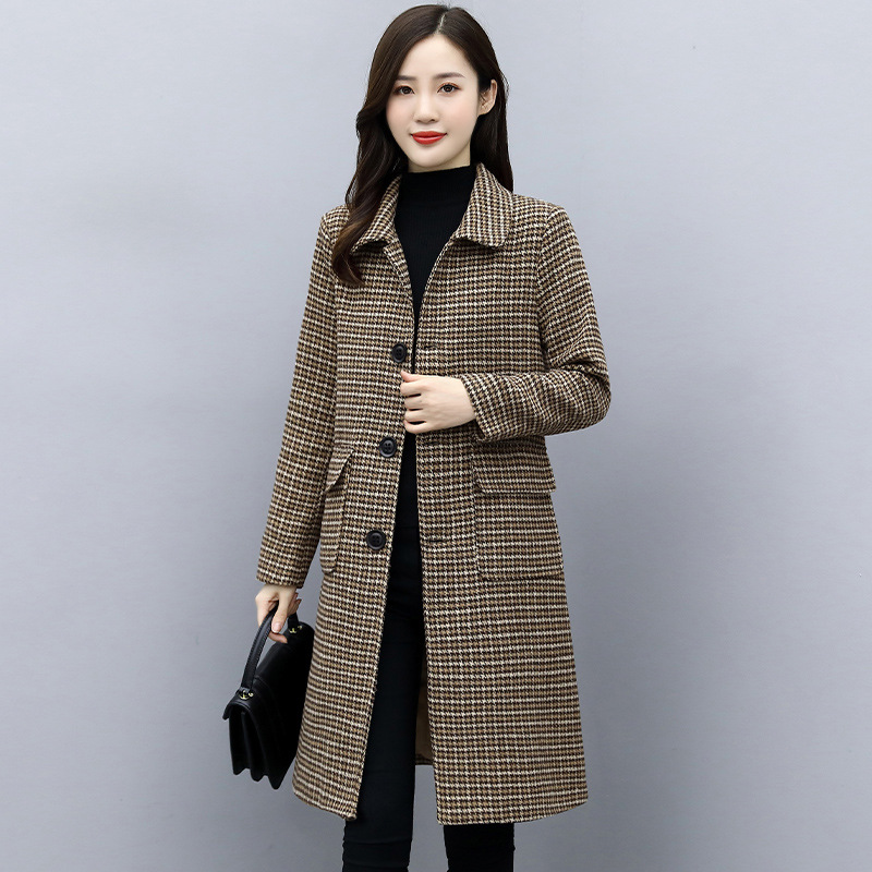 The Qian Niao Ge woolen overcoat for women's 2021 autumn and winter is a fashionable, elegant, loose and versatile mid-length woolen coat details Picture