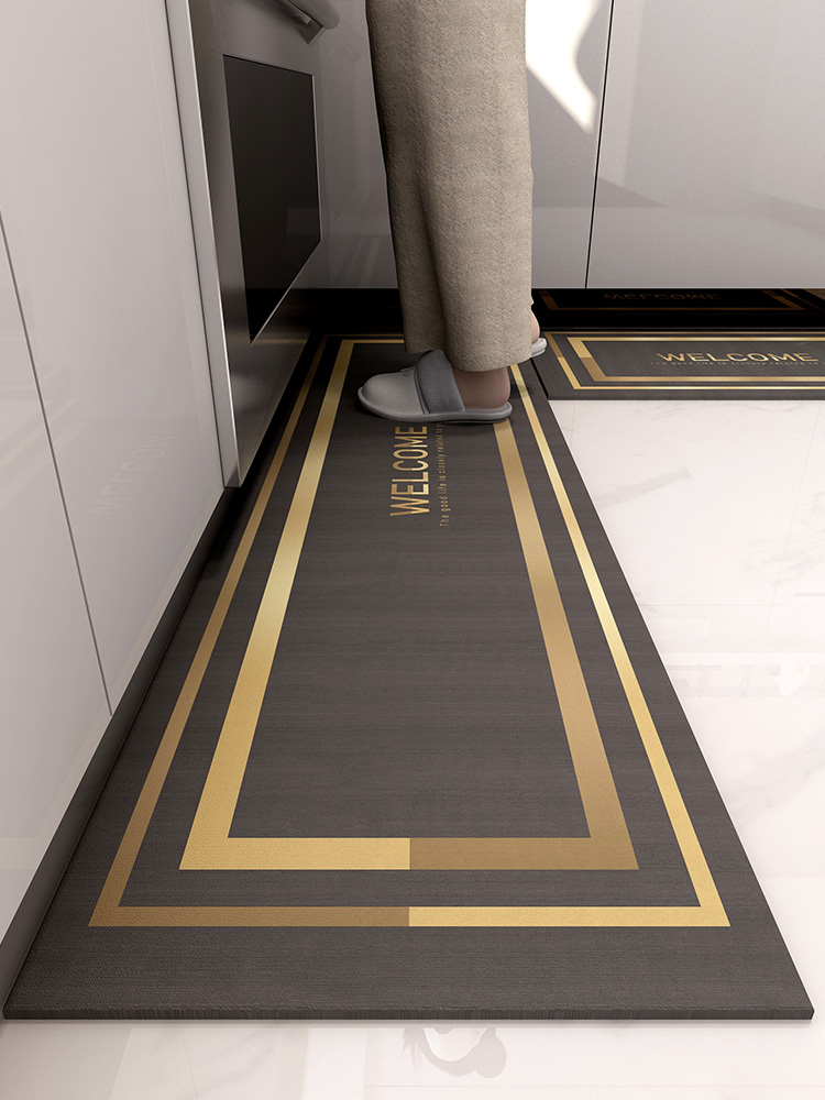 Kitchen floor MATS are water-absorbing and oil-absorbing. Household anti-slip foot MATS are long strips. They are waterproof, oil-proof, dirt-resistant and do not require washing. Door carpets