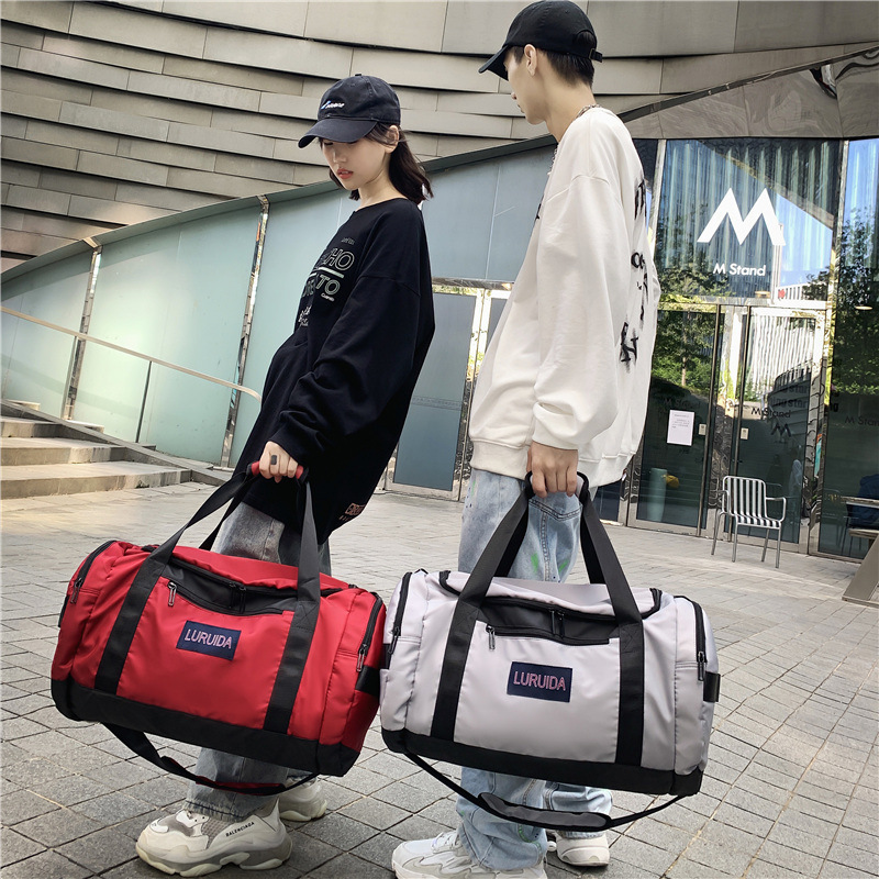 Wholesale fashionable men's handbags, sports training and fitness bags, large-capacity travel bags, storage bags, dry and wet separation bags Specification image